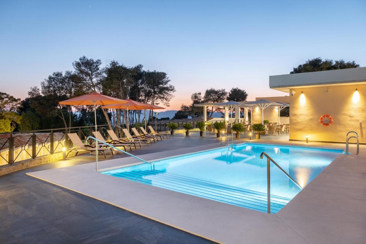 Hotel Admiral San Roque Exteriör bild