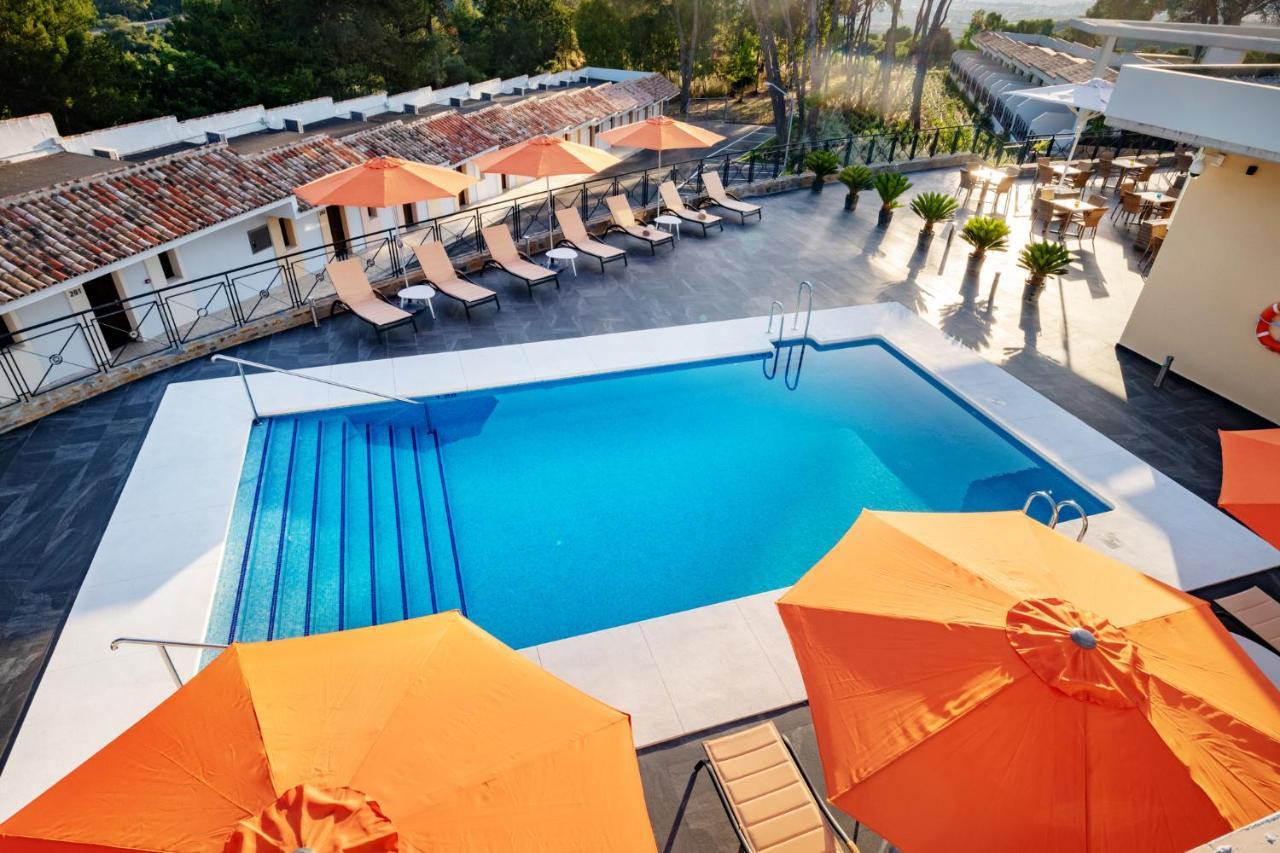 Hotel Admiral San Roque Exteriör bild