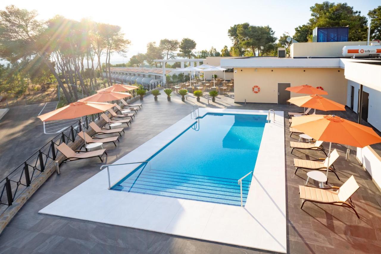 Hotel Admiral San Roque Exteriör bild